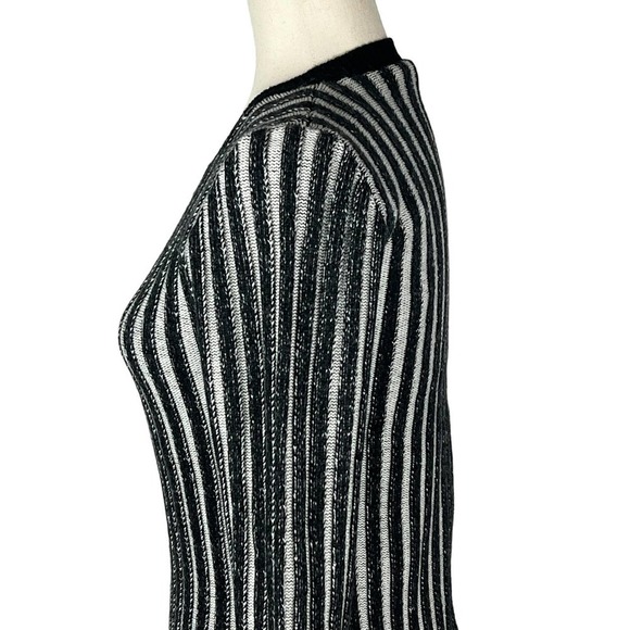VINCE STRIPED FULL ZIP SWEATER IN BLACK & WHITE NWT WOMEN'S SIZE MEDIUM - Picture 7 of 16
